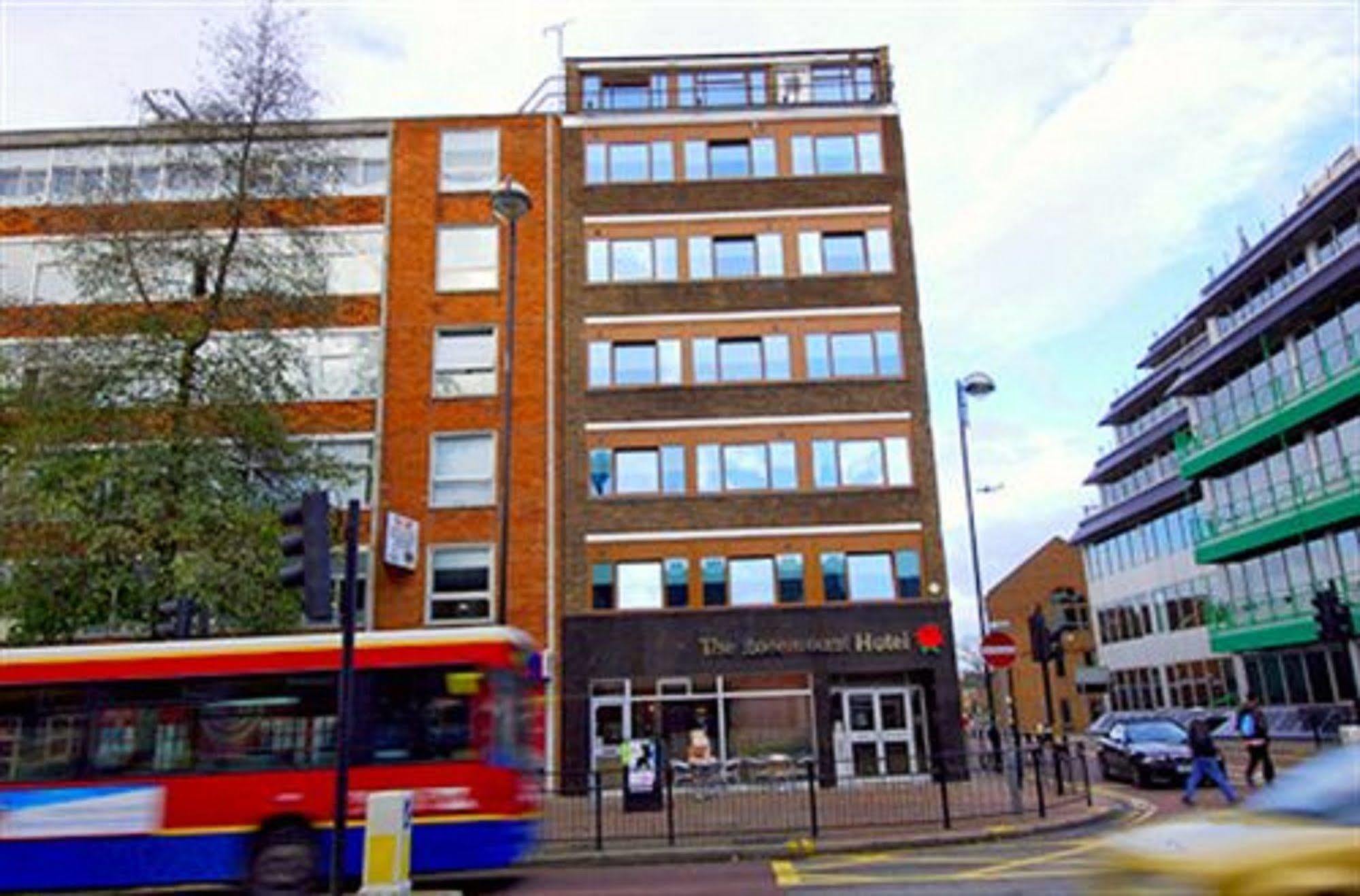 Rosemount Hotel Heathrow 하운슬로우 외부 사진